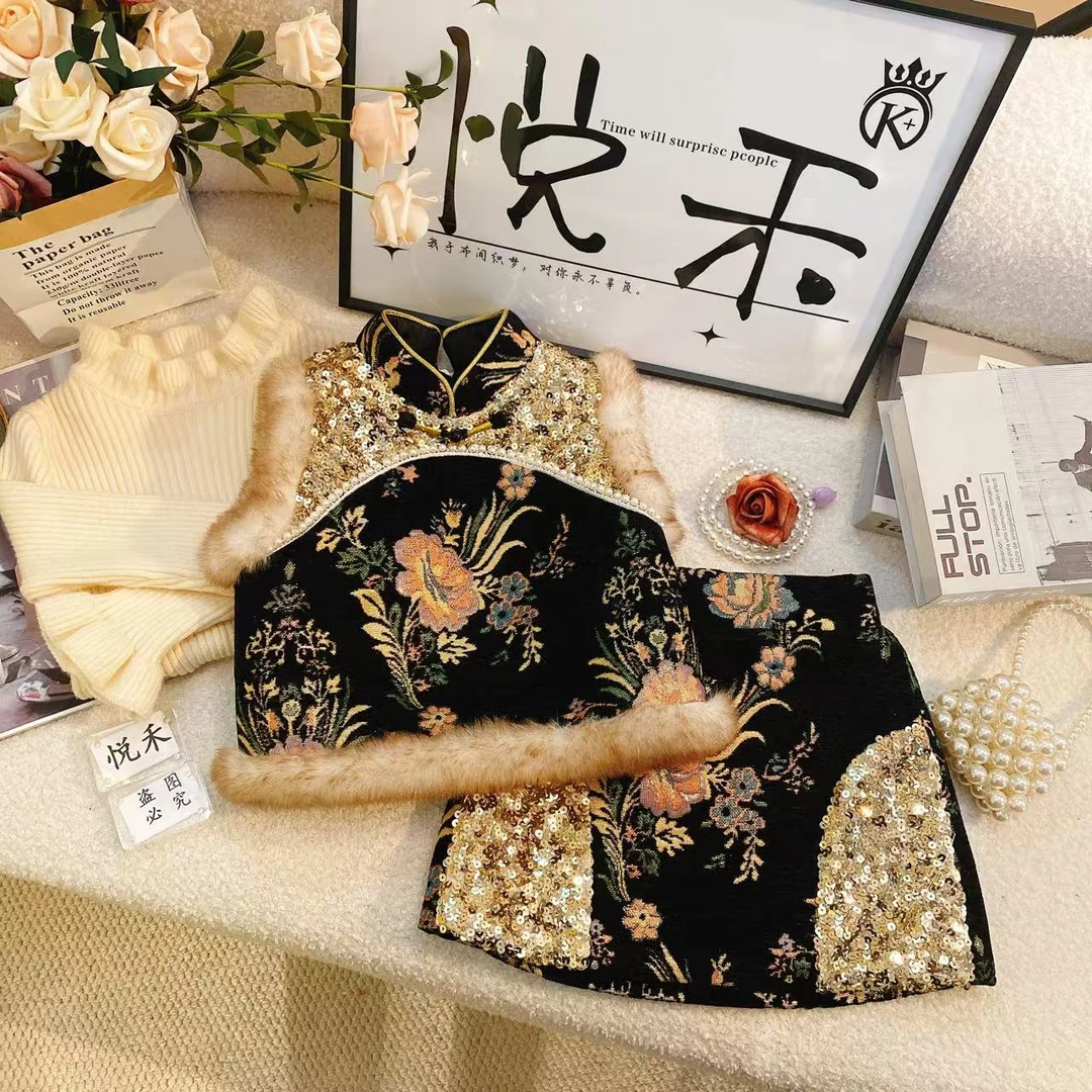 M女童新中式洋气马甲网红萌娃冬装重工刺绣加绒裙毛衣套装6417