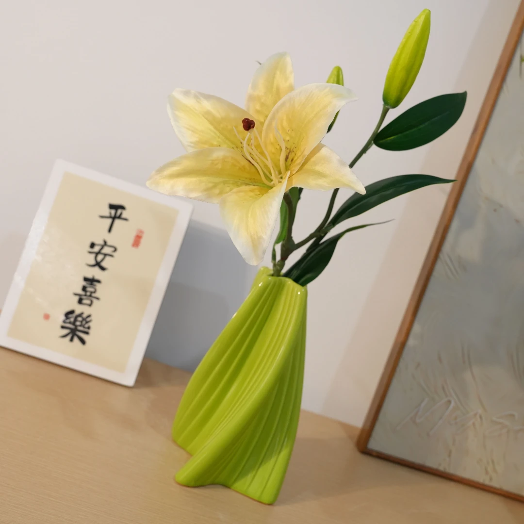 百合花 花瓶 浮力款仿真花 假花 餐桌花 简约茶几餐桌花