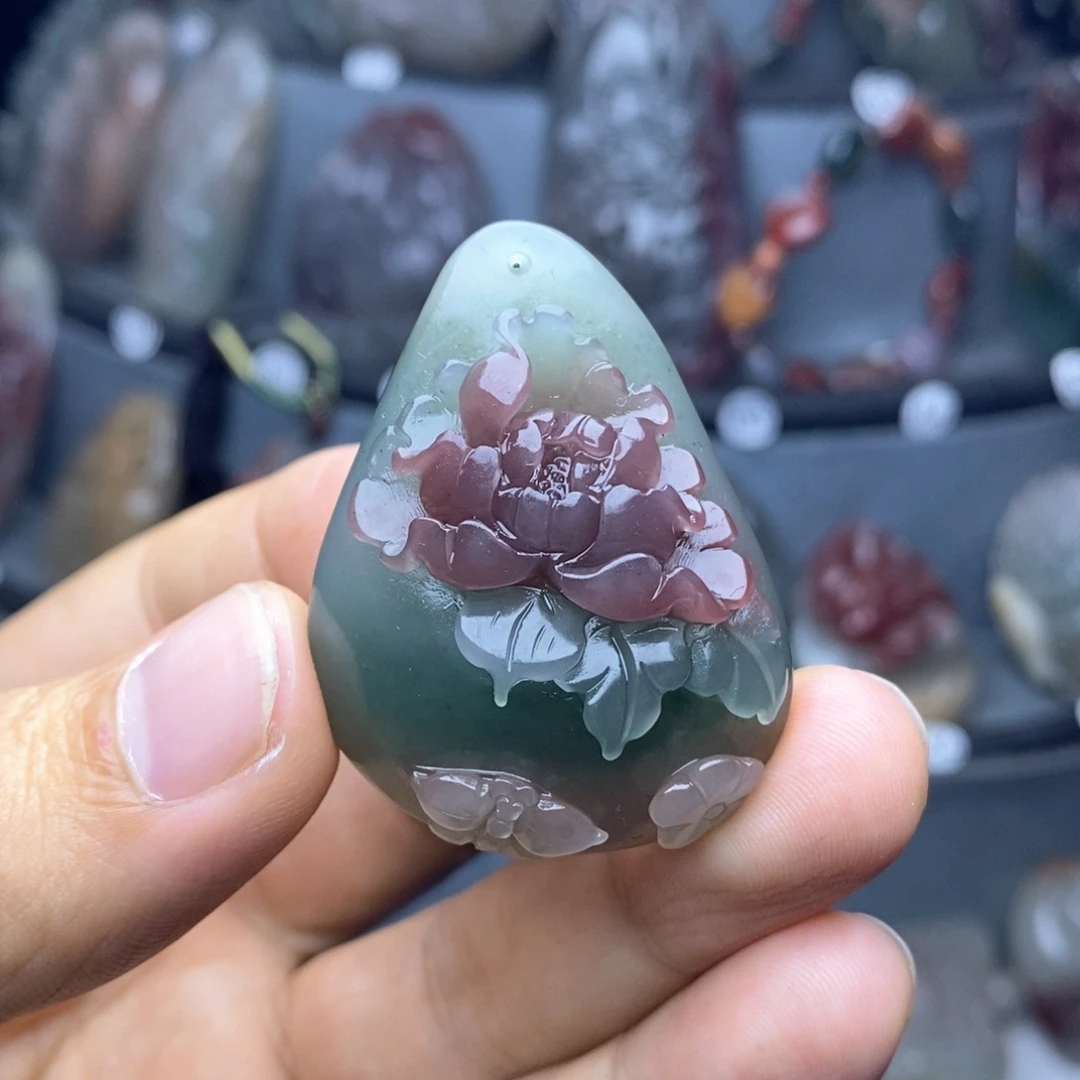 玛瑙/玉髓颈饰未镶嵌