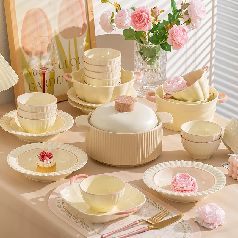 景德镇餐具套装碗碟乔迁家用奶油风陶瓷碗盘全套乔迁2024浪漫粉黛