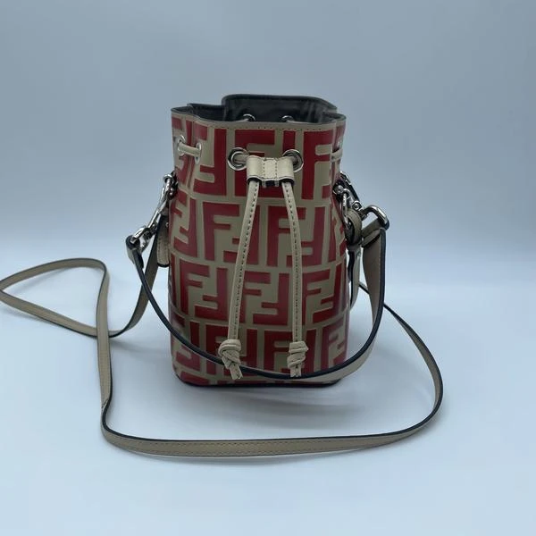 95新 FENDI/芬迪 范大范 水桶mini/6394 4007