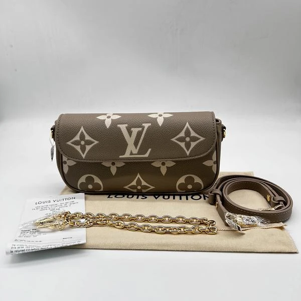 全新未使用 LouisVuitton/路易威登 ivy大象灰斜挎包/8948 1254