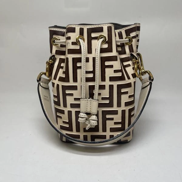 95新 FENDI/芬迪 范大范Fendi小水桶/5590 4128