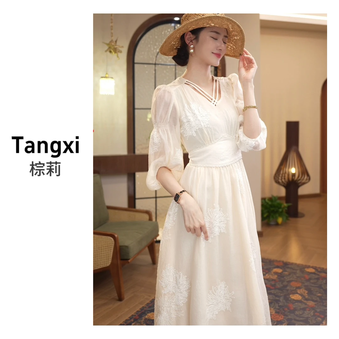 现货2024夏季新款【5013】法式度假风气质长裙收腰白色浪漫连衣裙子