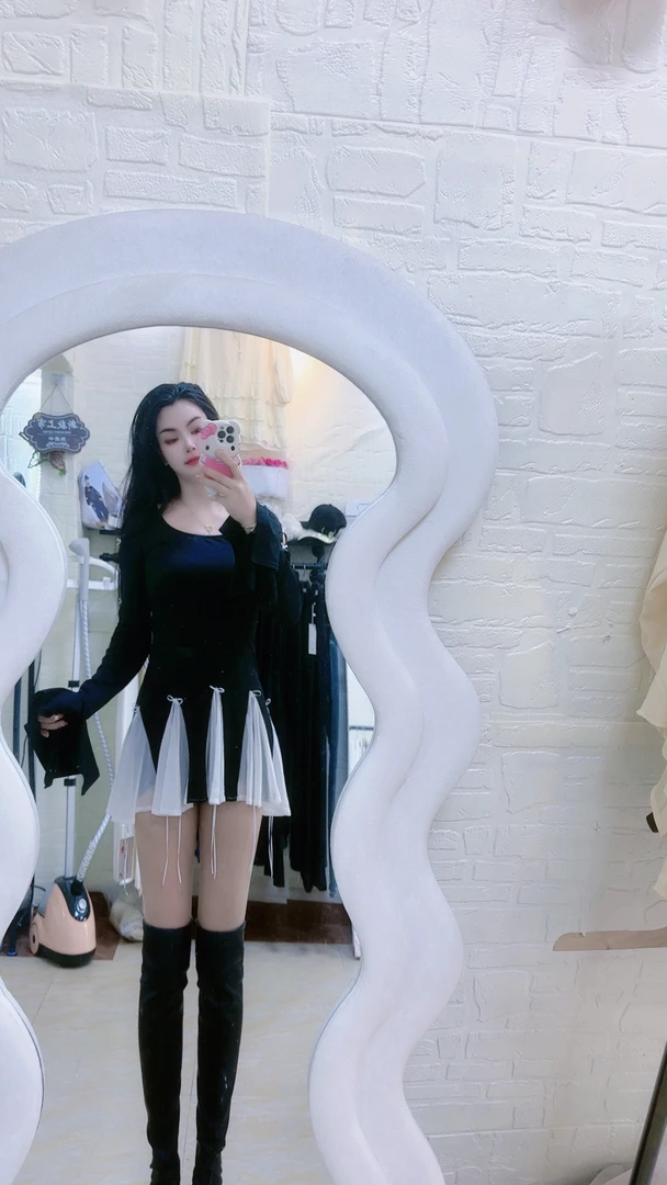 辣妹连衣裙显瘦女装连衣裙