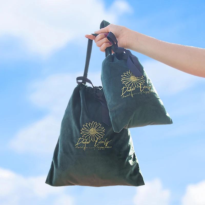 收纳袋小号便携随身手提包北欧丝绒抽绳束口吹风机内衣迷你收纳袋