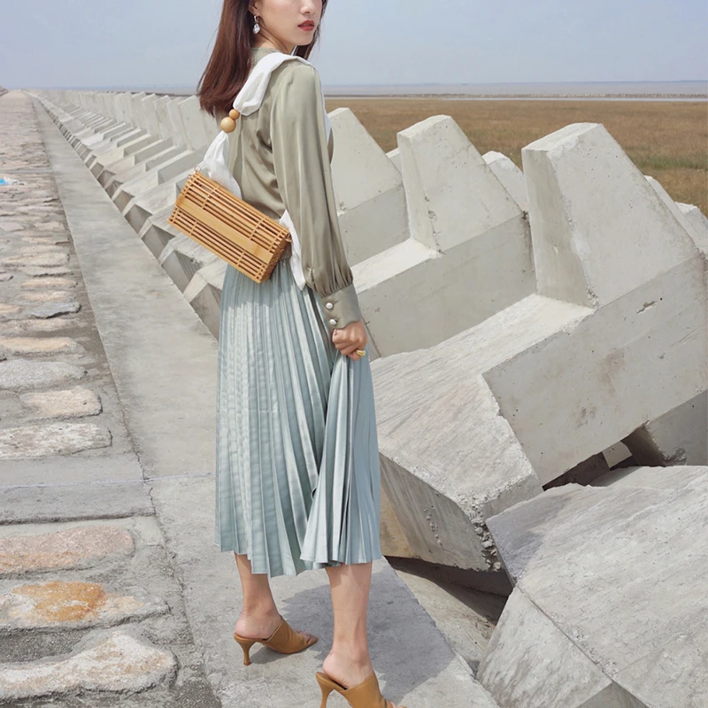 爆款福利网红轻奢编织包草编包度假手提单肩包竹篮包百搭斜跨藤编