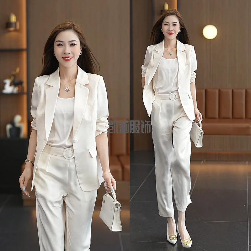 时尚西装套装女2025秋新款女士气质减龄职业西服背心直筒裤三件套