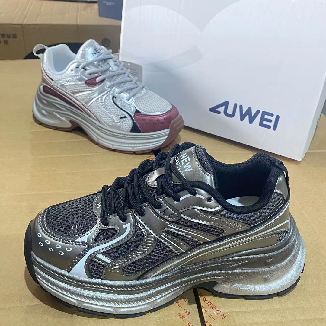 【运动鞋尺码，正码正拍】女士透气舒适老爹鞋（8213）