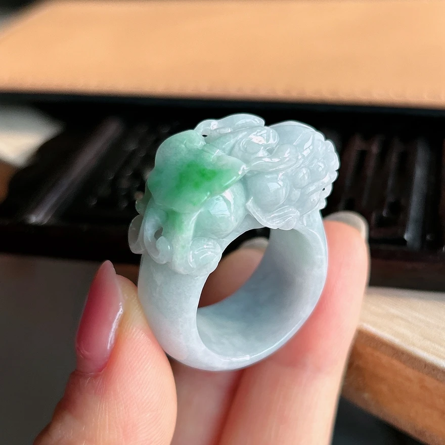 24号圈口天然A货翡翠貔貅扳指精雕时尚糯冰种缅甸老坑玉貔貅戒指