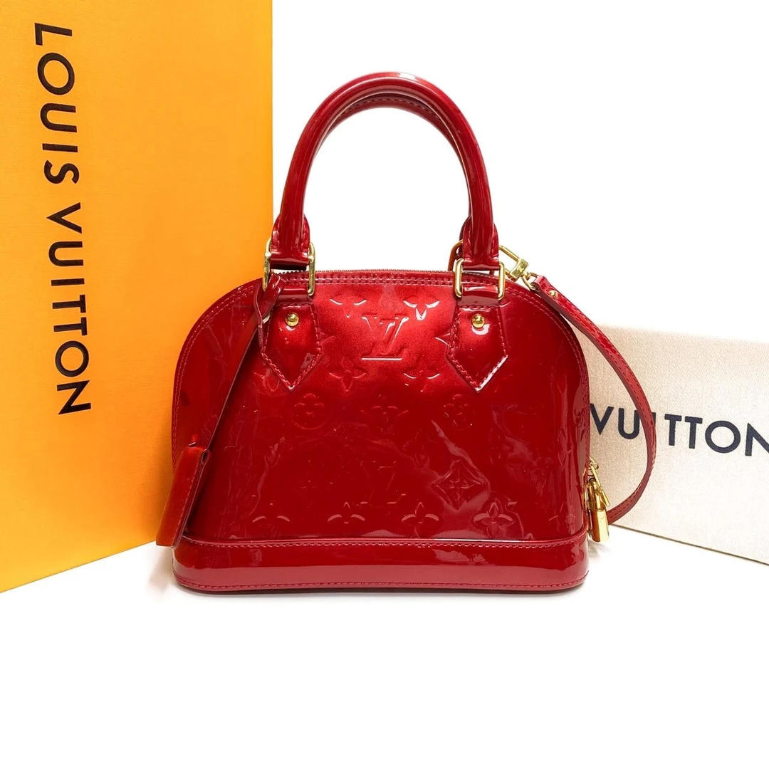 99新 LOUIS VUITTON PARIS 压印漆皮红色Alma BB贝壳包单肩包