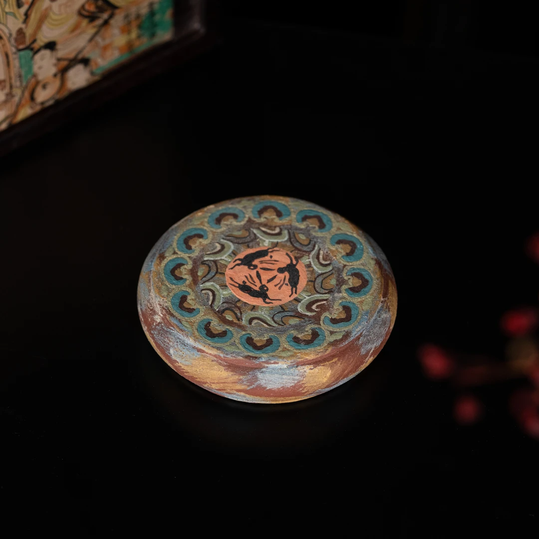 平生山隐 敦煌三兔共耳图盖置（橙色）直径9.5cm 家用茶周边