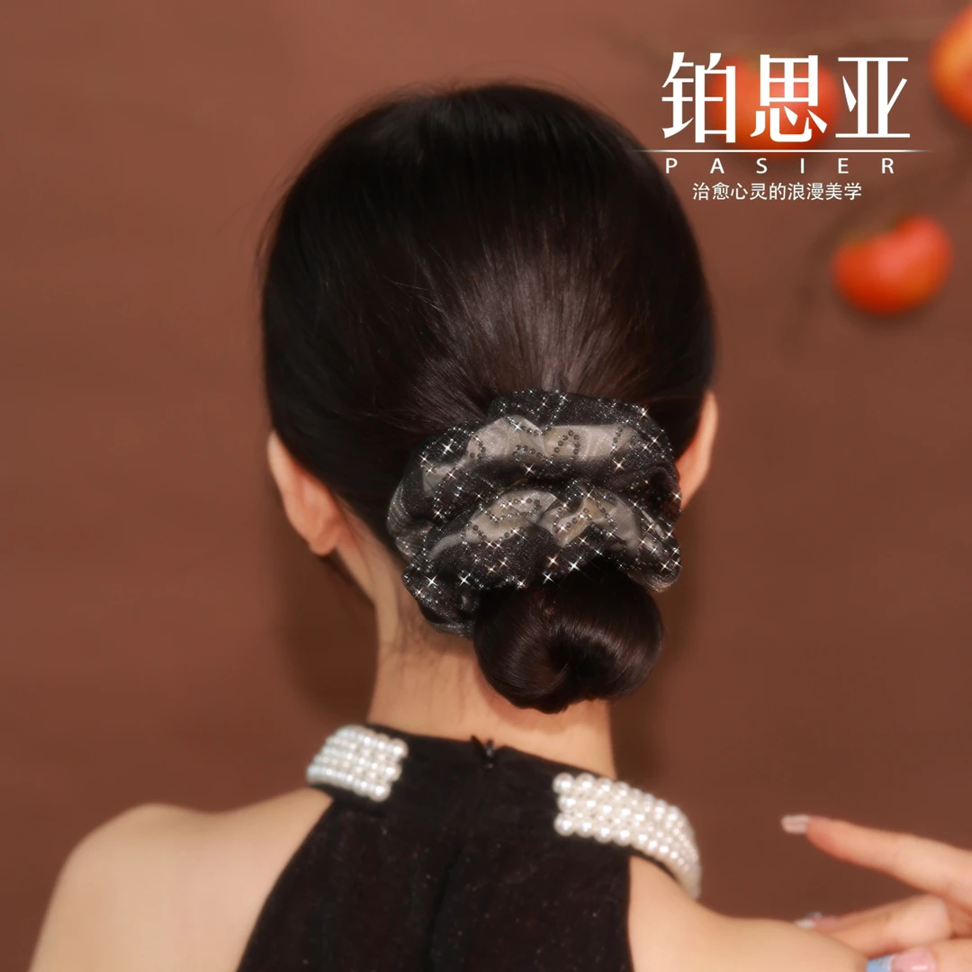 铂思亚 【满怀】 爱心浪漫百搭感黑白双层拼接布艺发圈