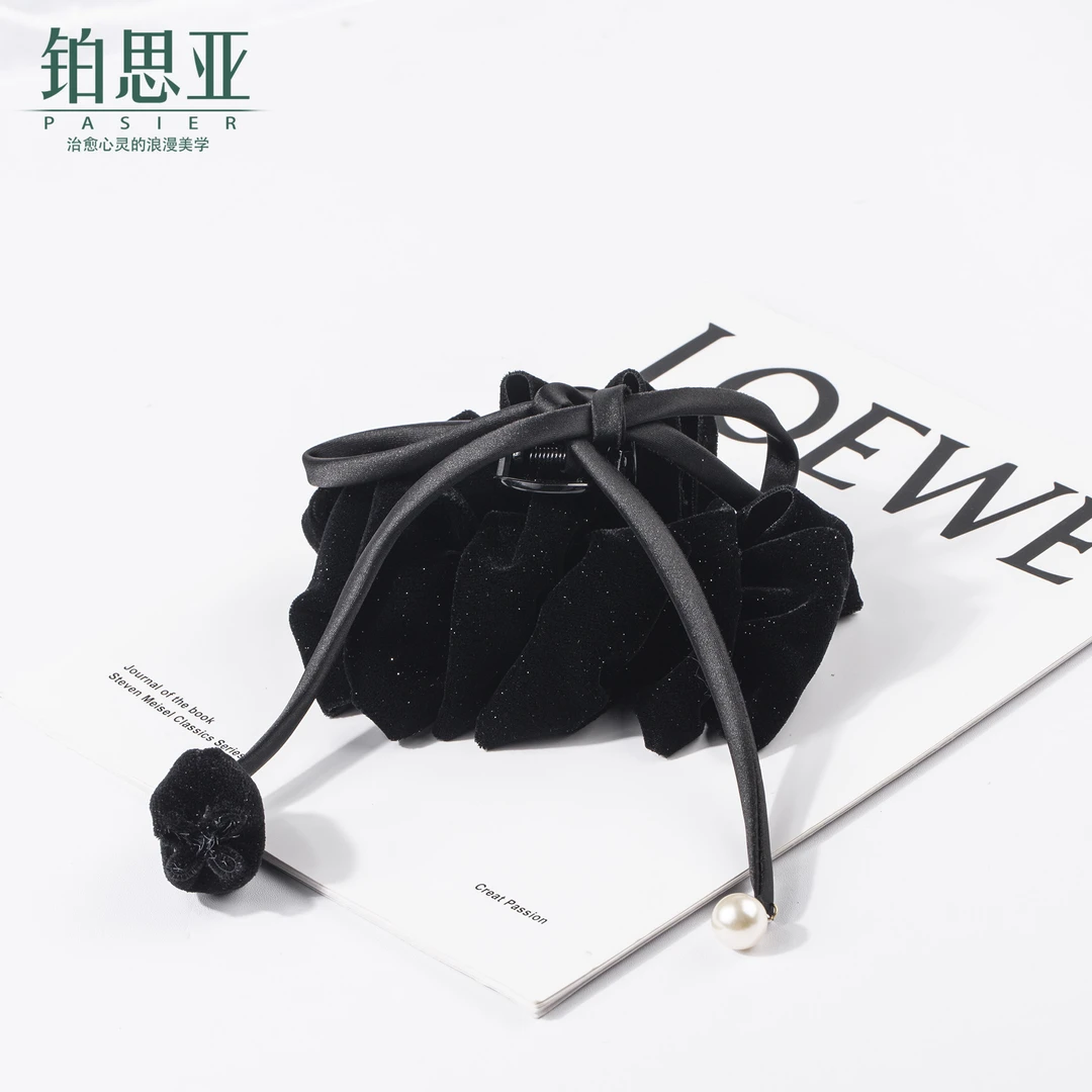 铂思亚【婉安】手工气质百搭黑色浪漫轻奢时尚设计13cm抓夹FS7797