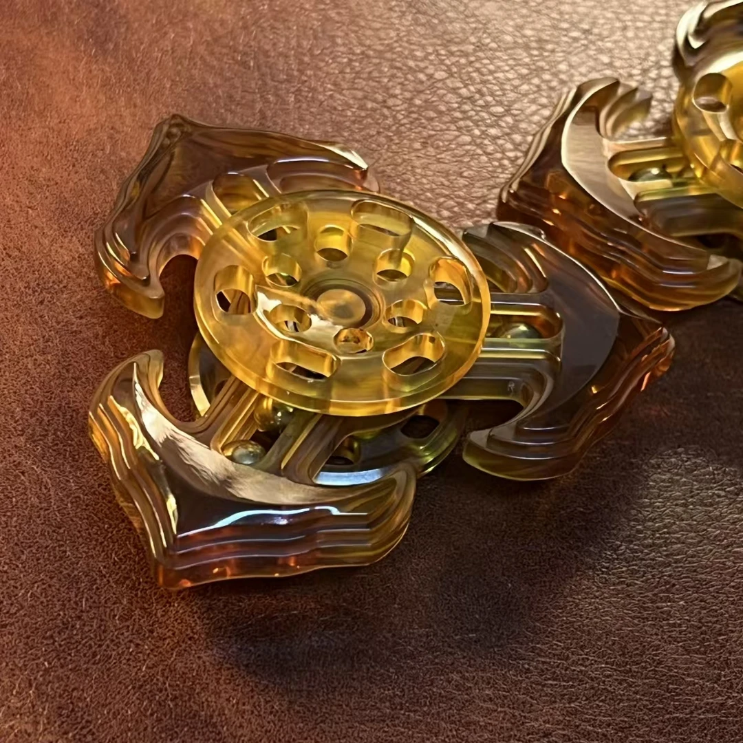 【海神】三叉戟三页手感指尖陀螺EDC解压减压玩具响珠可拆卸蜂巢