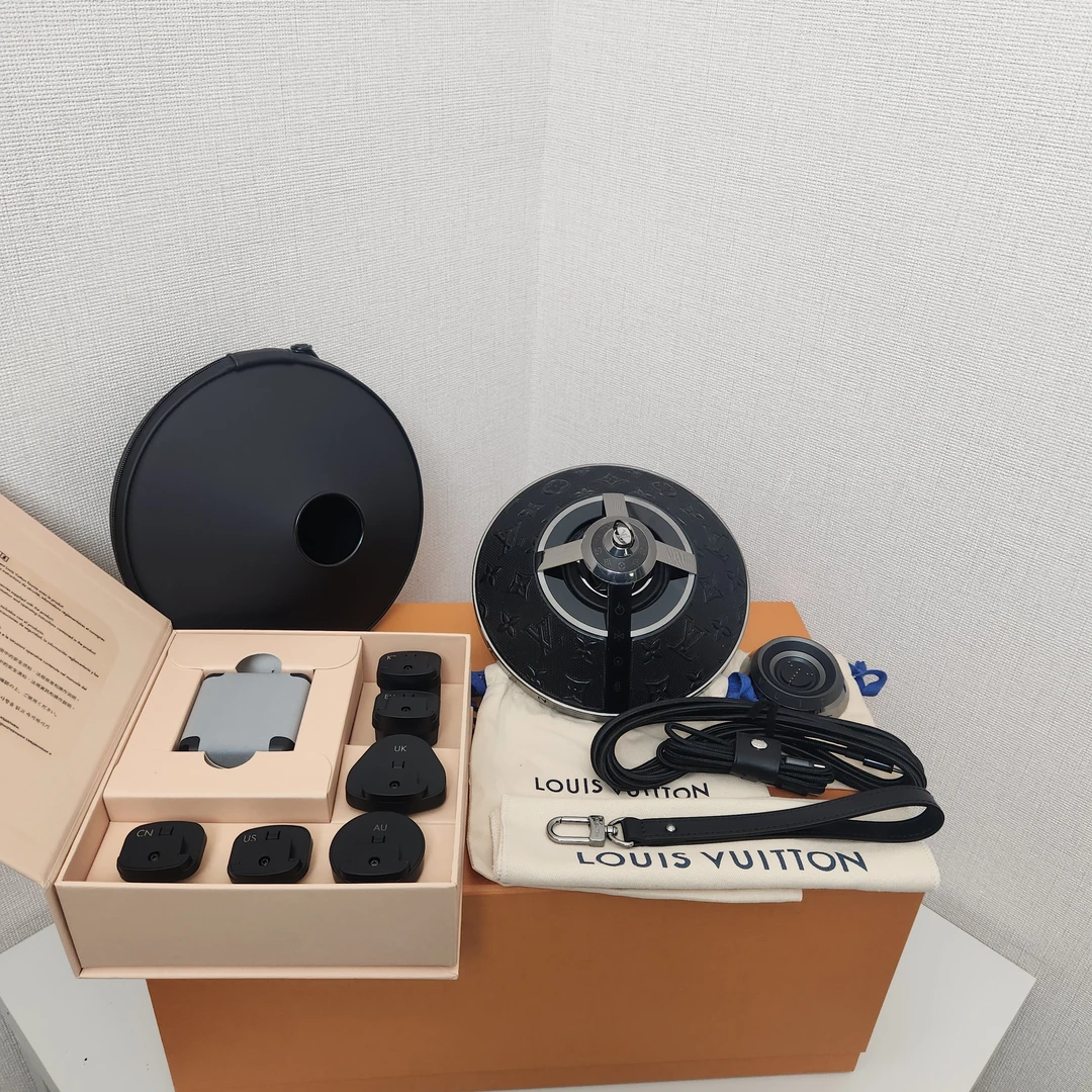 99新 LouisVuitton/路易威登 易建联同款限量飞碟音响