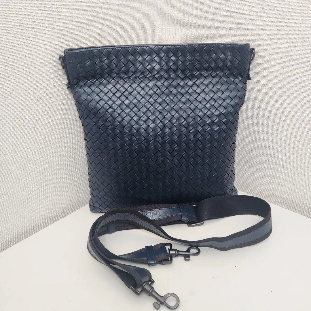 95新 BOTTEGA VENETA/葆蝶家 手工编织单肩包