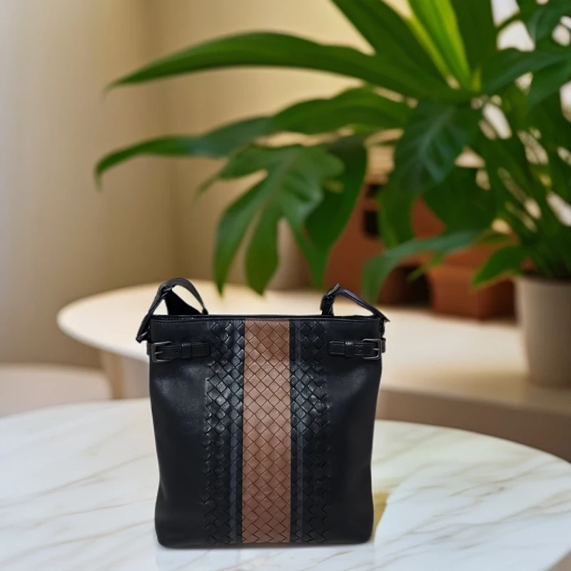 95新 BOTTEGA VENETA/葆蝶家 97新高公价单肩包