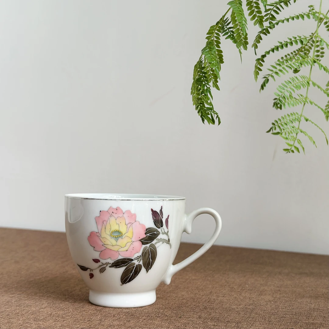 醴陵群力老瓷器釉下五彩手绘大球泥山茶花茶杯微瑕福利价蝴蝶款