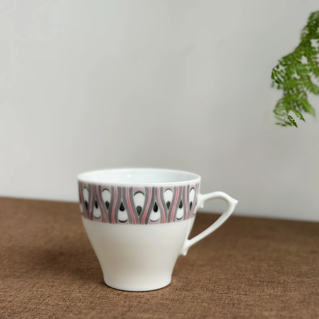 醴陵老瓷器釉下五彩图案茶杯完整微瑕