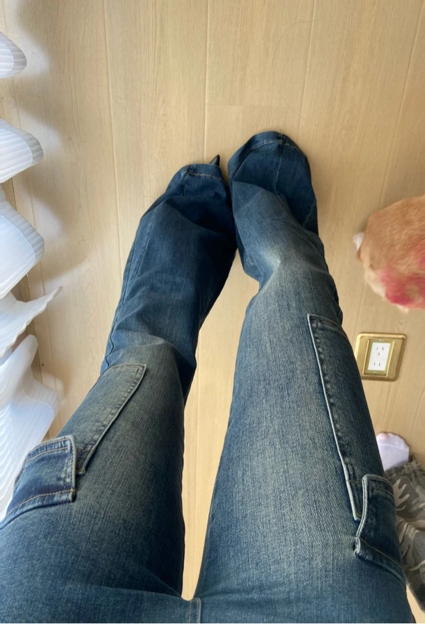 【你伍老板娘】“大口袋设计”两侧口袋高腰弹力水洗喇叭牛仔裤9692