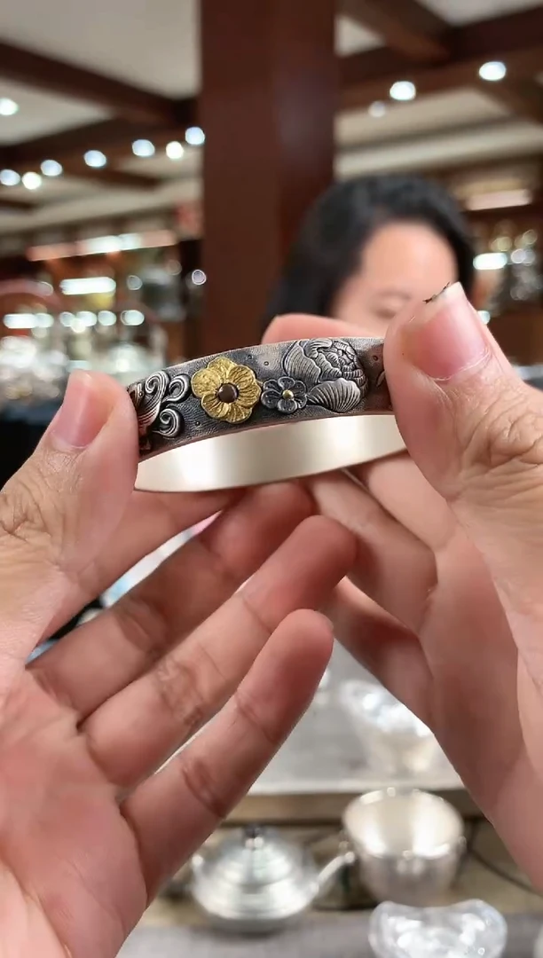 【闪购商品】足银纯手工牡丹手镯茶周边