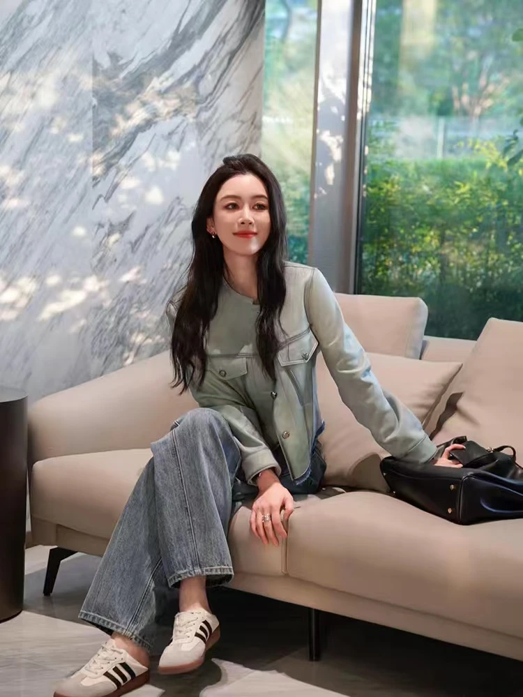 JUNJJ【湛蓝天际】皮衣女新款女装短款机车夹克修身显瘦园领皮外套