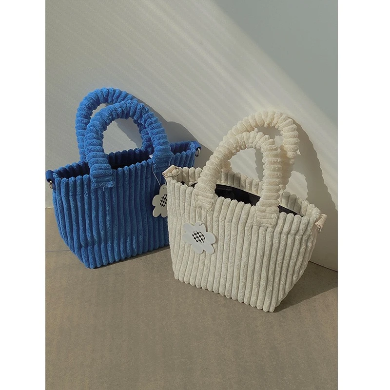 2023韩版新款小众灯芯绒毛绒斜挎小包克莱因蓝色可爱手提包托特包
