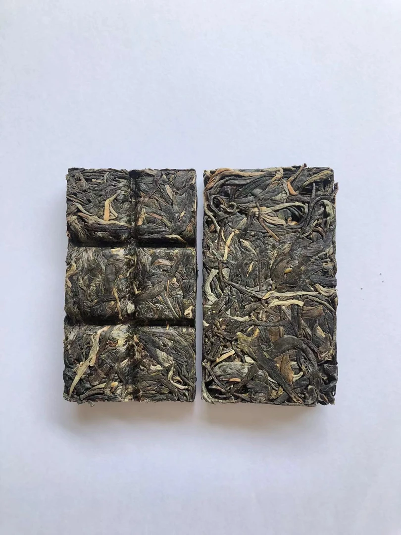 精选新品405号云南普洱生茶紧压砖茶(100g)SMLSC