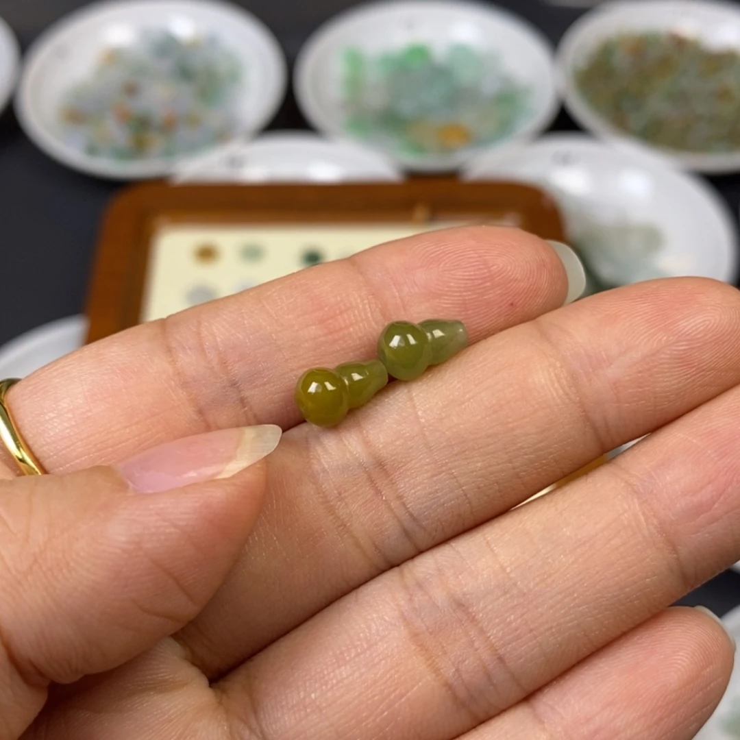 【闪购商品】石榴石手链银S925镶嵌o****o