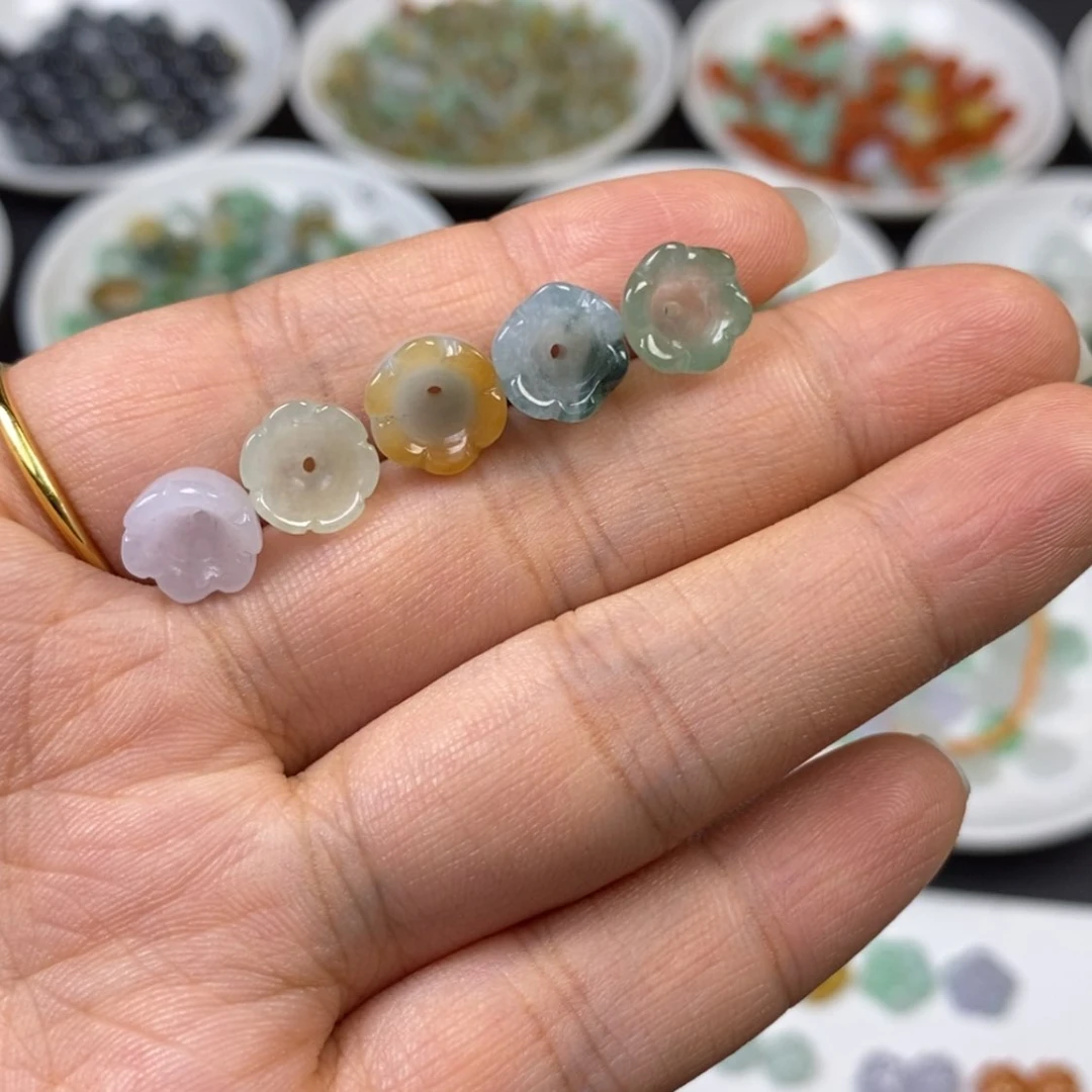 【闪购商品】翡翠颈饰未镶嵌冰**茶