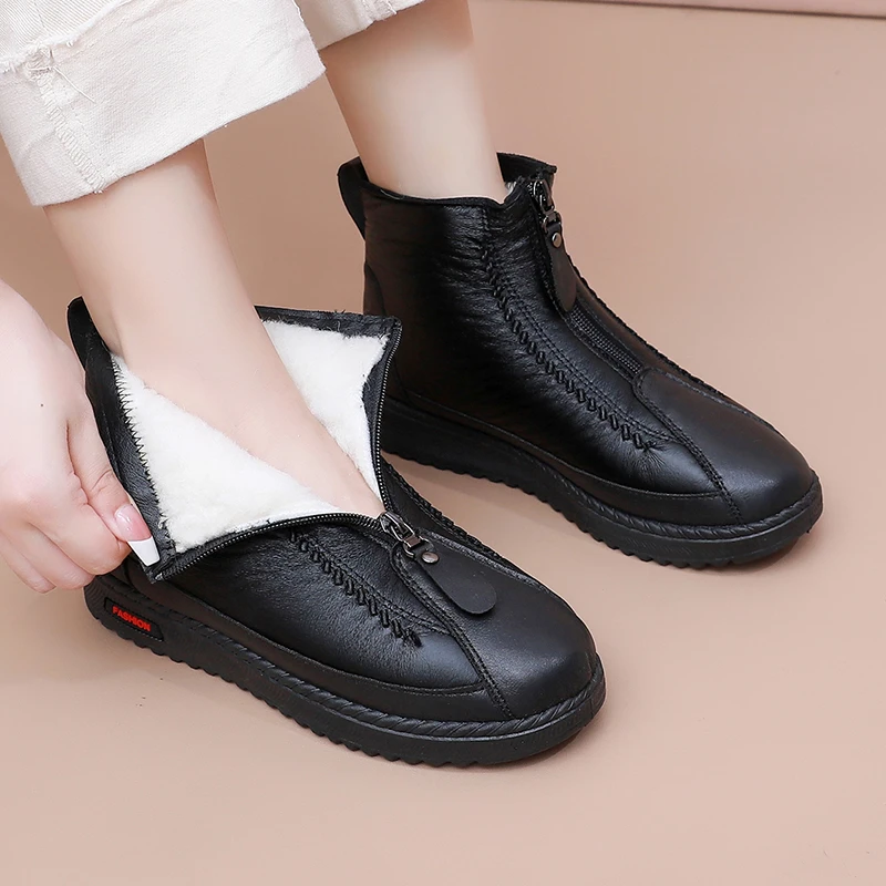 伴贝舒冬季新款绵羊毛雪地靴加绒加厚女鞋保暖中老年妈妈棉鞋短靴