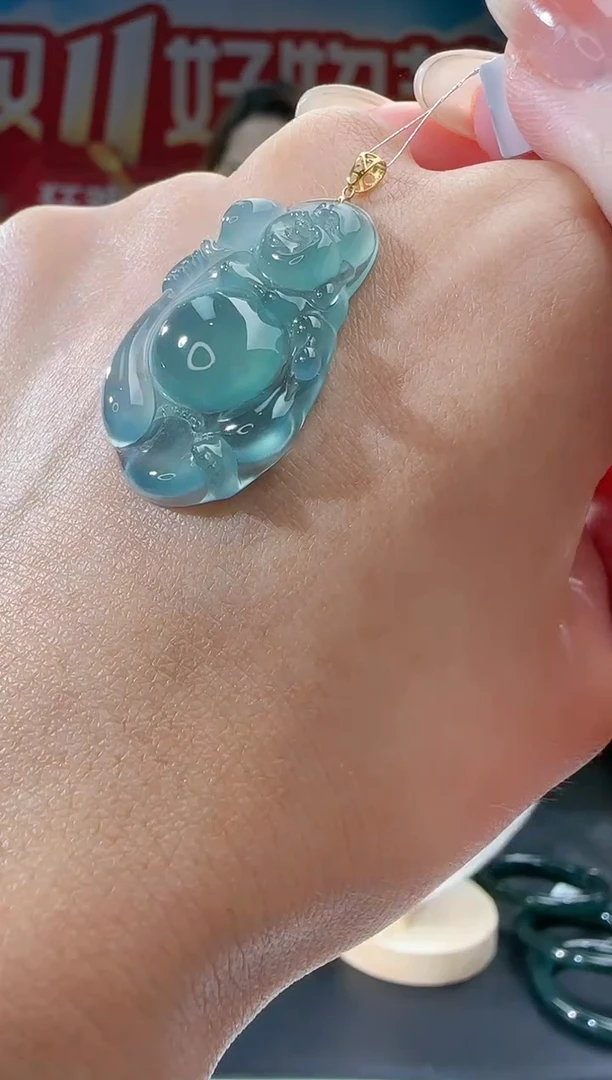 【闪购商品】翡翠吊坠(不含链)18K金镶嵌布袋佛多样性发一