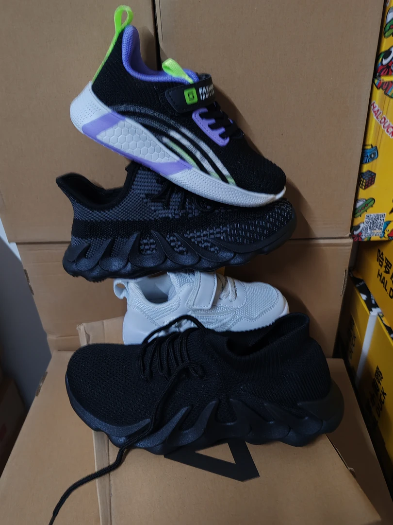 春秋新款童鞋，小白鞋，运动鞋耐脏耐磨透气轻便时尚1号链接