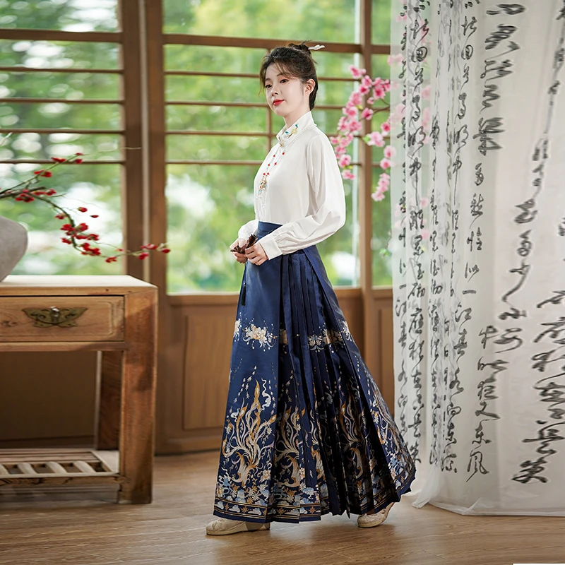 瑾依奴【凤羽】秋季上新高端仿妆花织金马面裙国风明制汉服女日常