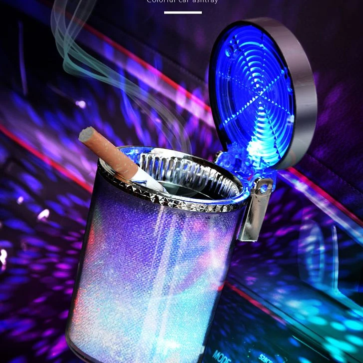 车载烟灰缸男车内创意个性带盖带led灯烟缸防飞灰多功能汽车用品