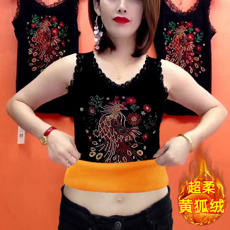 心心相惜时尚蕾丝V领黑色无袖烫钻打底背心女保暖加绒加厚妈妈装