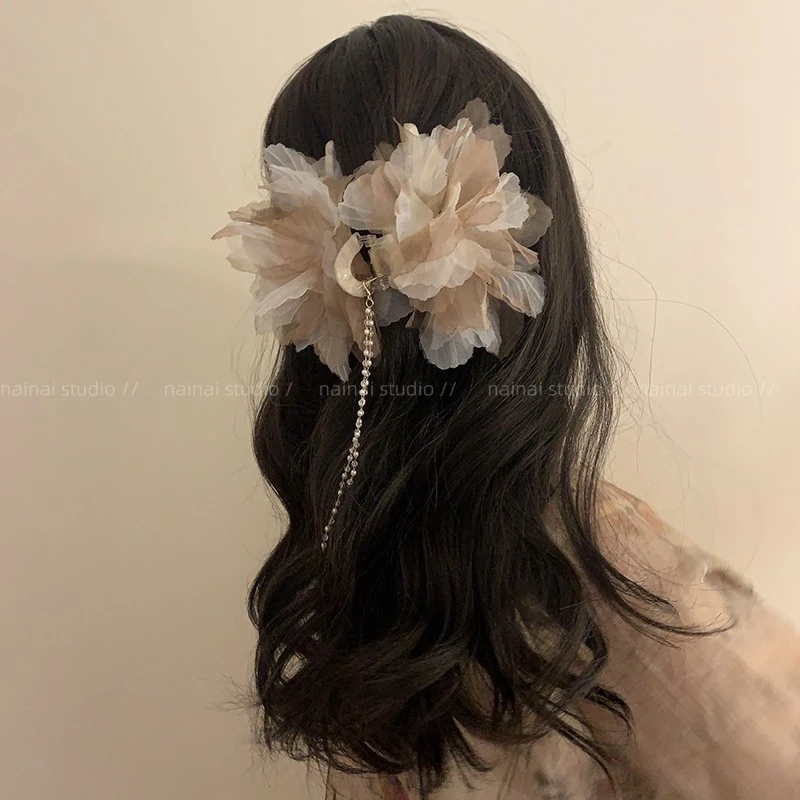 新中式抓夹~花朵复古流苏珠2024年新款国风汉服鲨鱼夹大花发饰