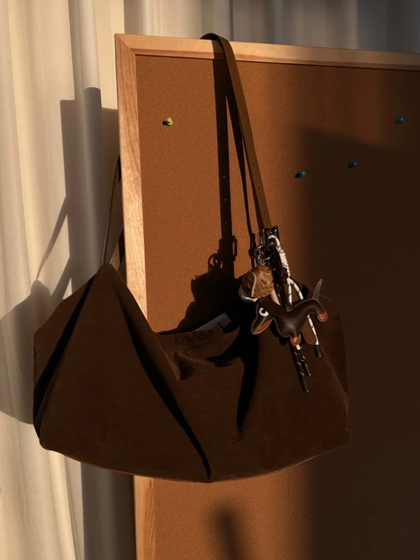 SOLSOL买手店REREK设计师品牌24新品灯芯绒斜挎大包