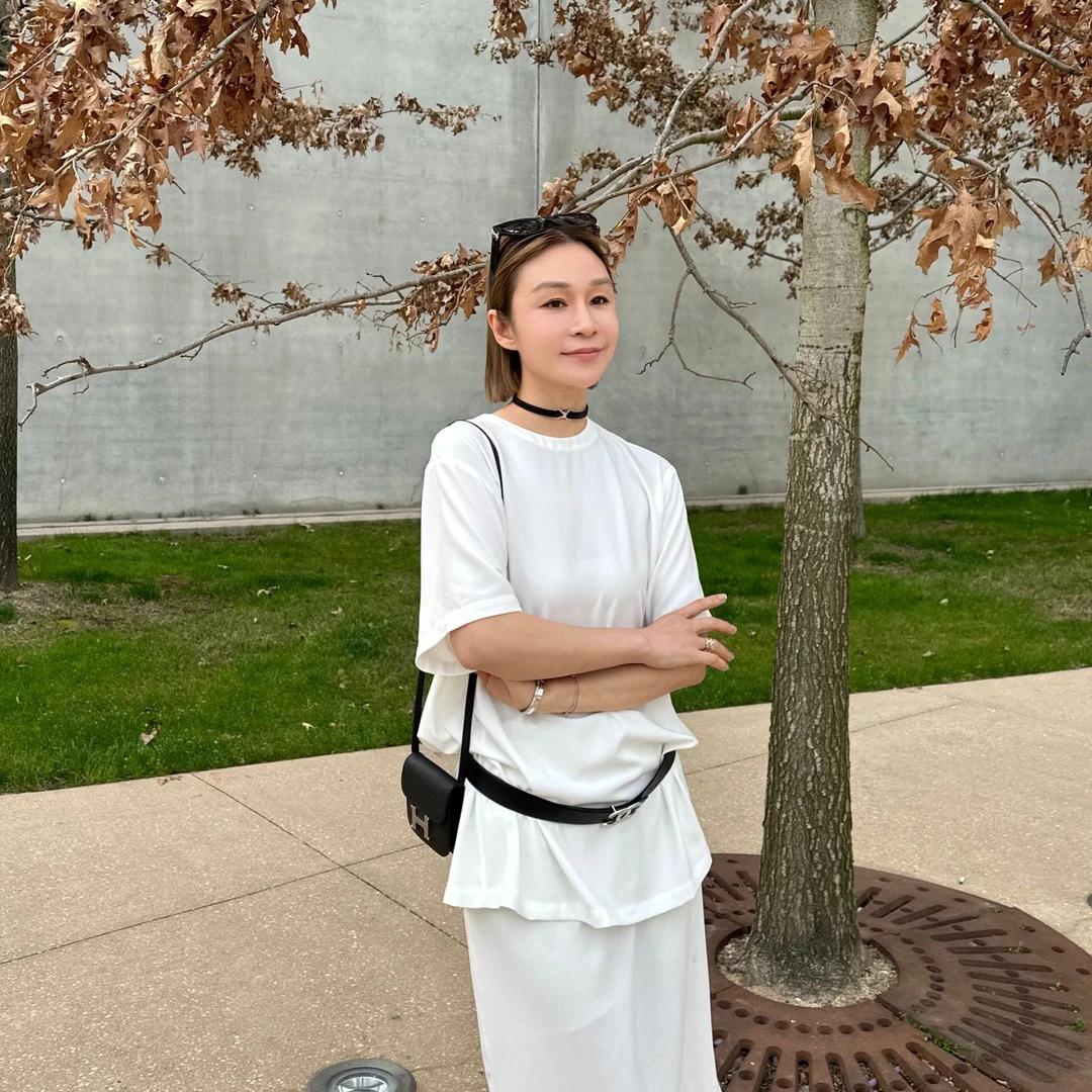 SOLSOL买手店-KAJO设计师品牌24 新品百搭休闲缎感T恤KJ2024SS086