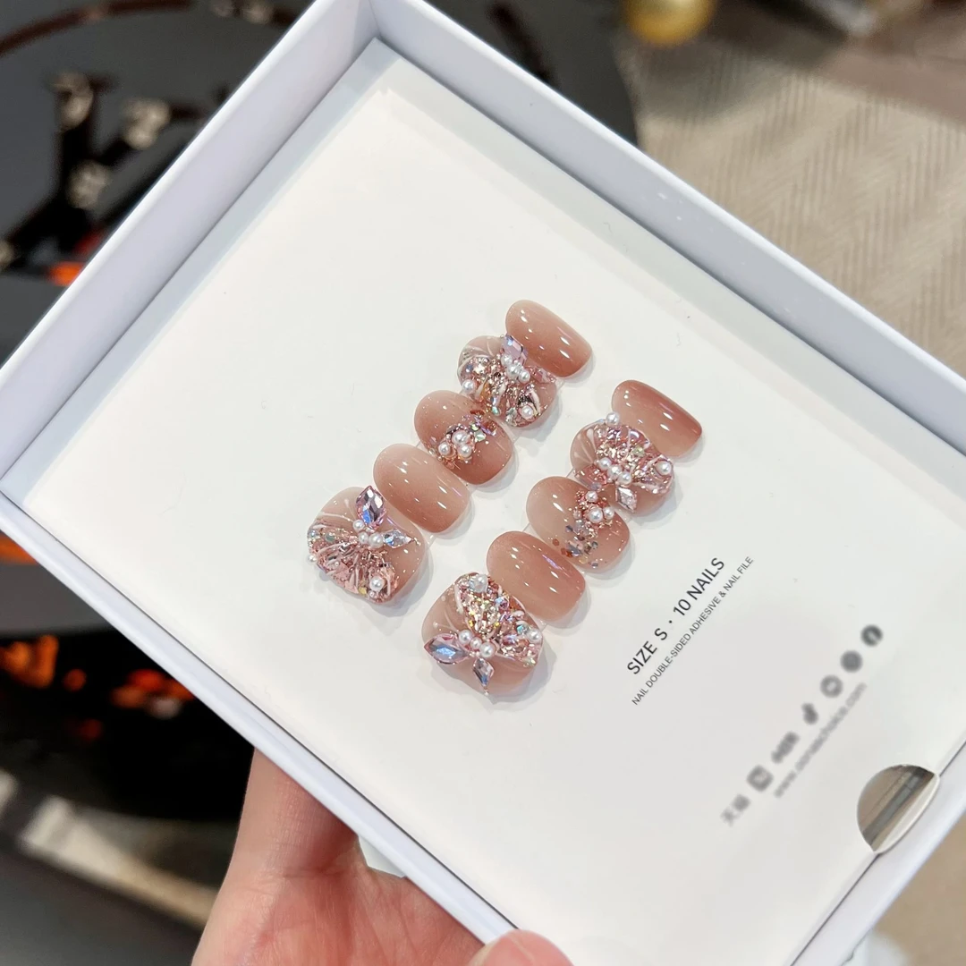 【梦蝶】新款全华钻设计师款手工穿戴甲新中式风蝴蝶质感美甲穿戴式