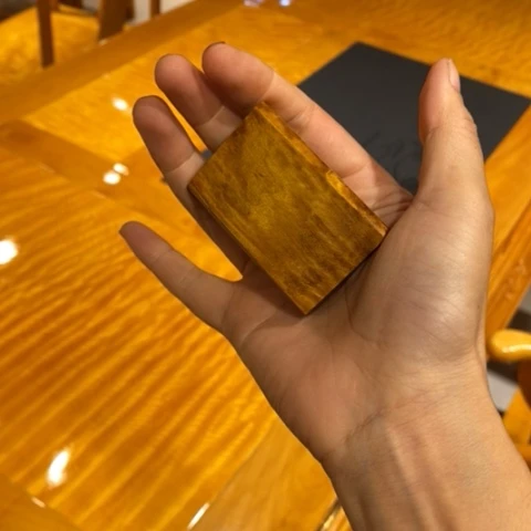 金丝楠亮*金丝楠金丝楠金丝楠
