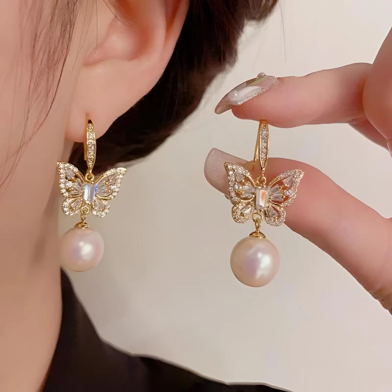 铜合金仿珍珠耳饰 温柔优雅时尚精致锆石蝴蝶珠珠吊坠耳饰耳环