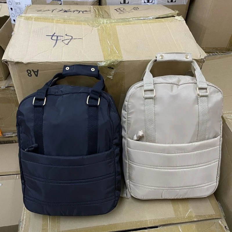 外贸尾货超轻出口原厂原单奶茶色尼龙面料防泼水双肩背包