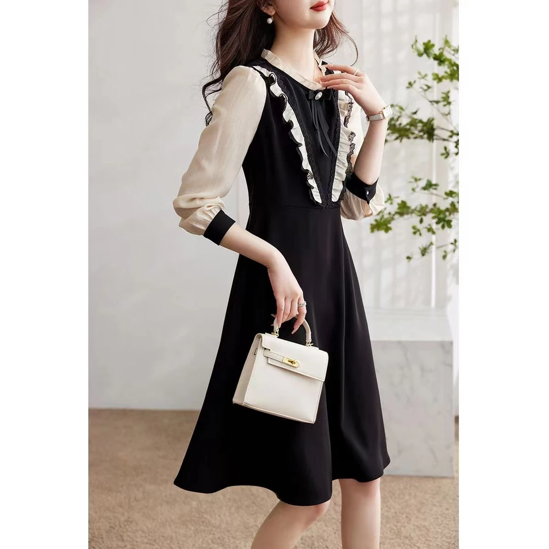 E9935 【新款】时尚潮流圆领蝴蝶结配饰黑白拼色连衣裙