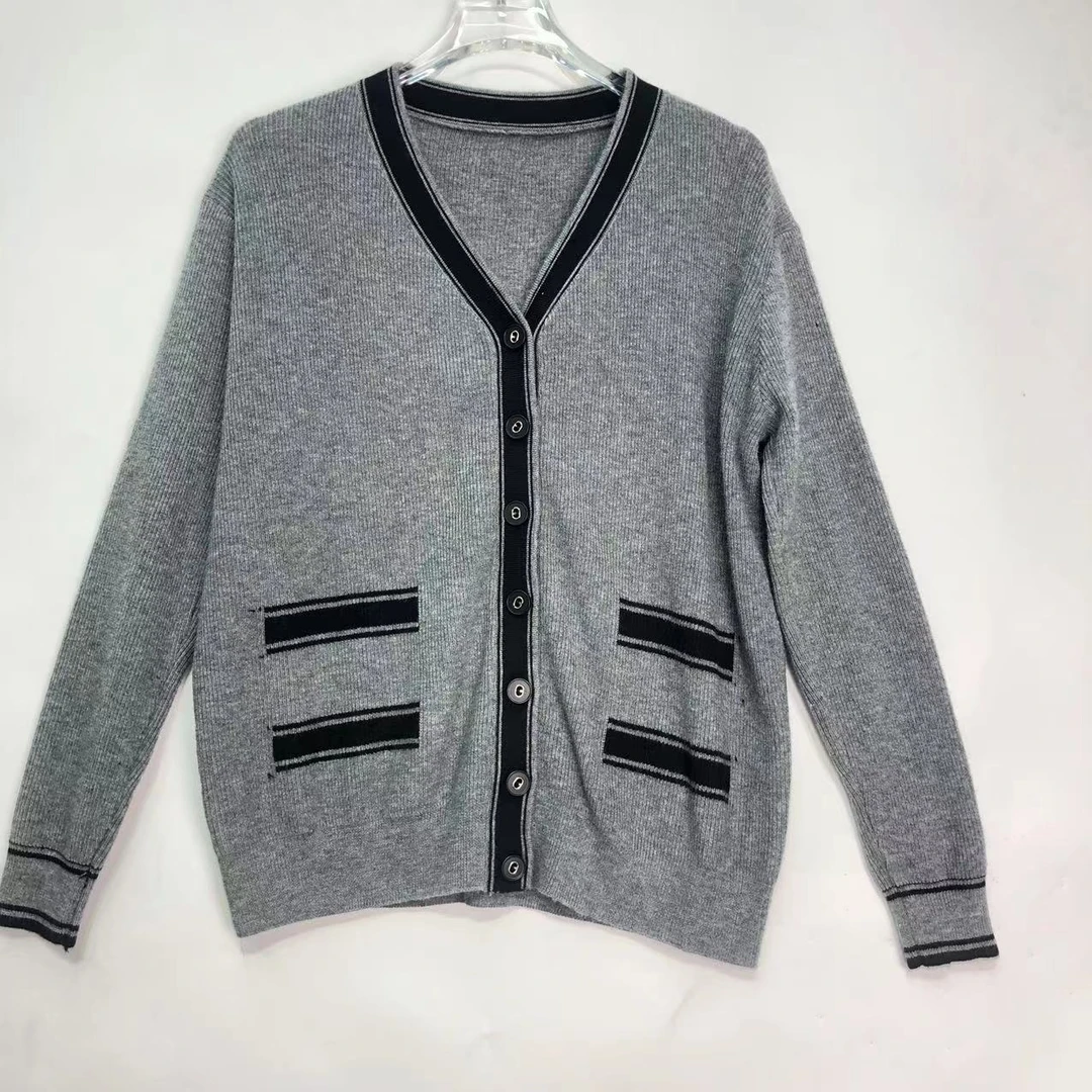 HY494【新款】韩系V领单排扣灰色简约开衫C