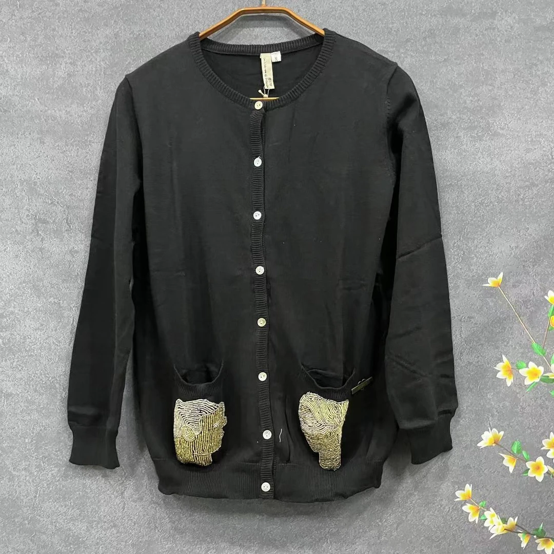 G0250【春季新款】时尚圆领黑色印花百搭上衣