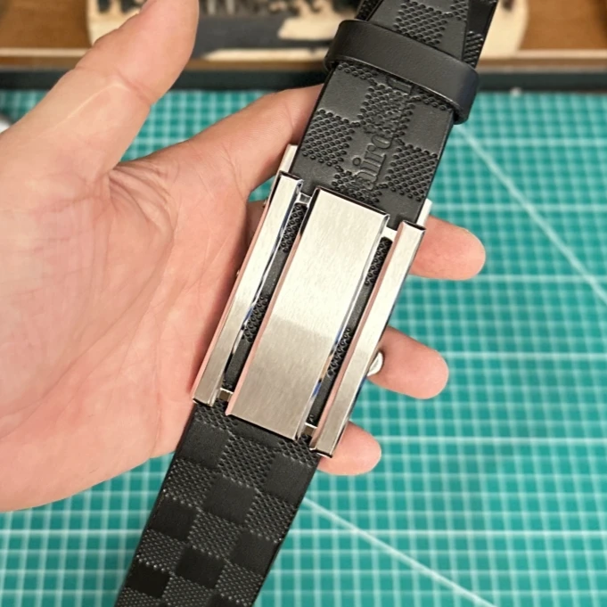 纯手工皮带男式真牛皮皮带不锈钢无牙自动扣头层牛皮腰带商务裤带