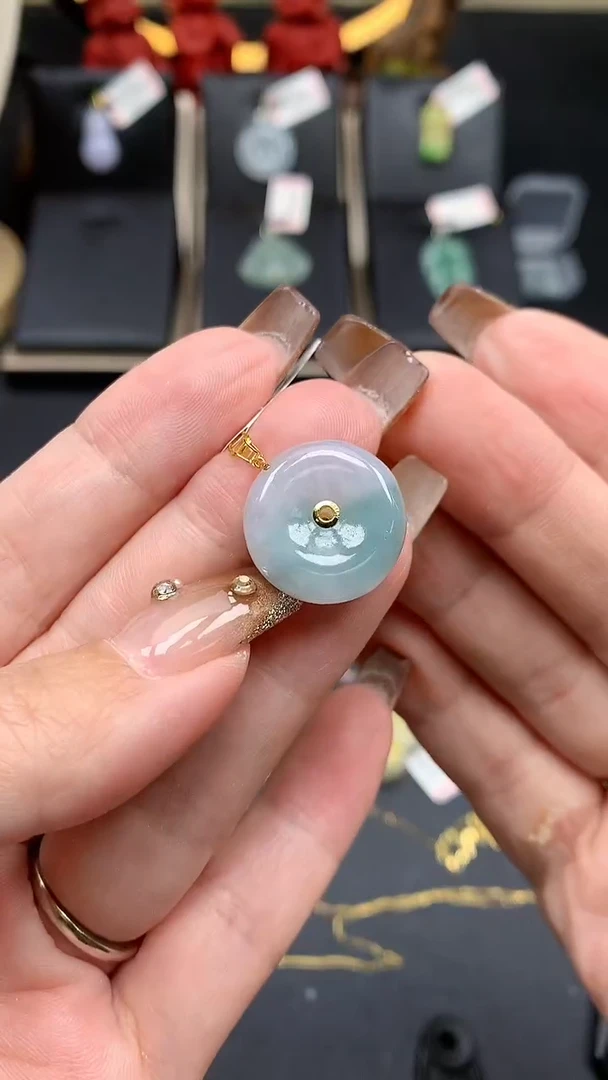 【闪购商品】翡翠吊坠(不含链)18K金镶嵌MS125731