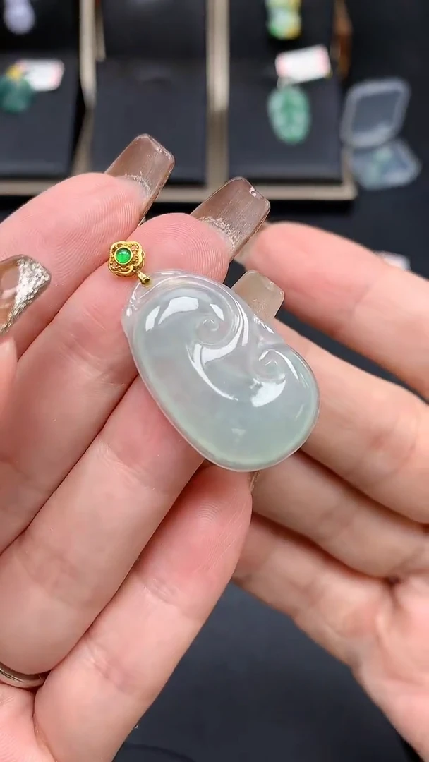 【闪购商品】翡翠吊坠(不含链)18K金镶嵌MS133210